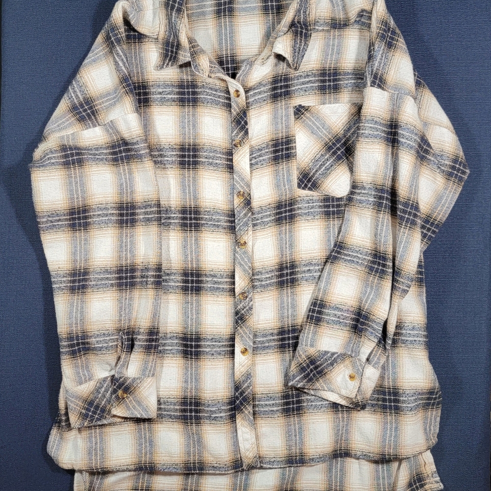 Womens Ci Sono Blue and Cream Plaid Shirt Size XL